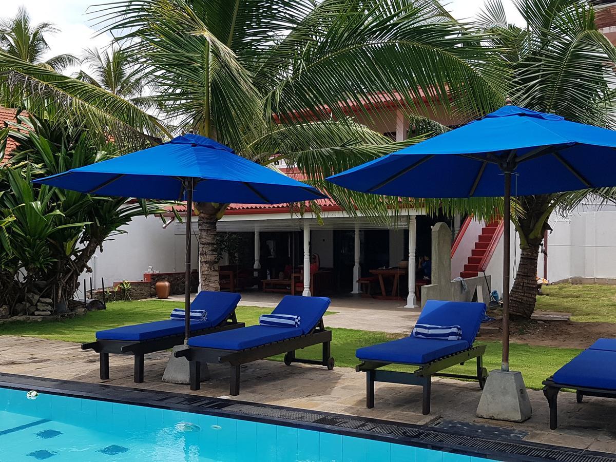 Tropical Beach House Hikkaduwa Exterior photo
