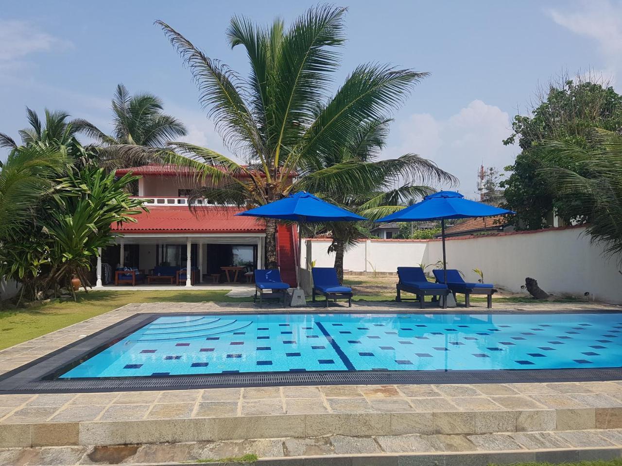 Tropical Beach House Hikkaduwa Exterior photo